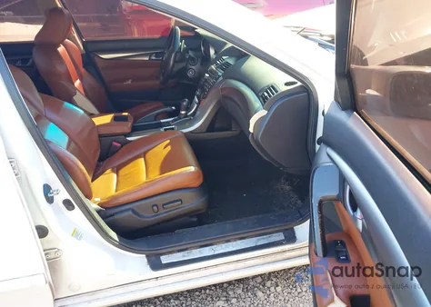 2010 Acura Tl 3.7 from USA, damaged, VIN 19UUA9F27AA000828